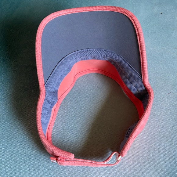 Adidas Aeroready Visor + All The Sinners Bleed by S.A. Cosby Book - Picture 8 of 14